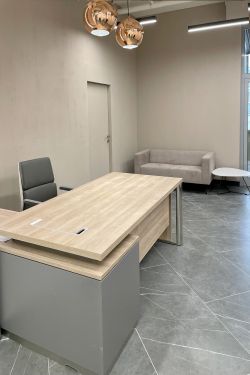 Мебель в офис для компании Крупная торговая компания